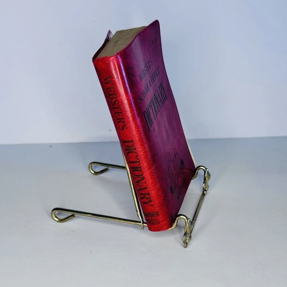 1978 Webster's School & Office Dictionary Banner Press Red Vinyl Cover Pocket SZ